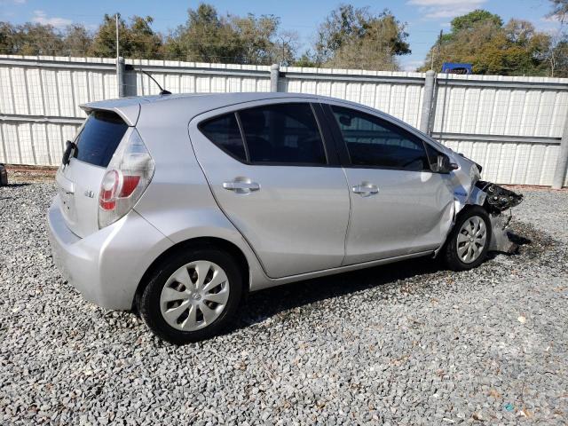 Photo 2 VIN: JTDKDTB36C1521437 - TOYOTA PRIUS C 