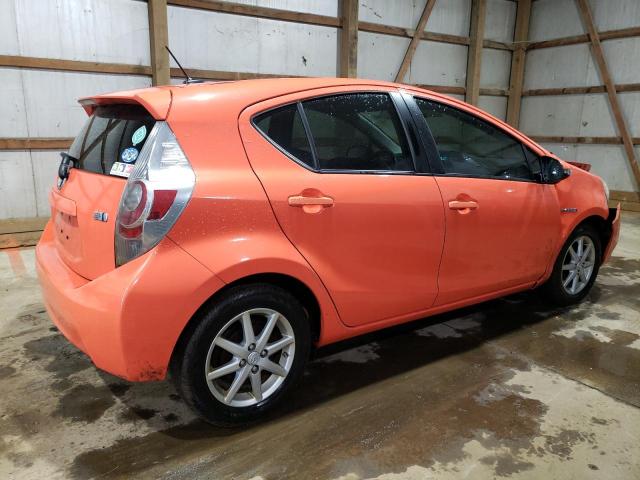 Photo 2 VIN: JTDKDTB36D1035826 - TOYOTA PRIUS 