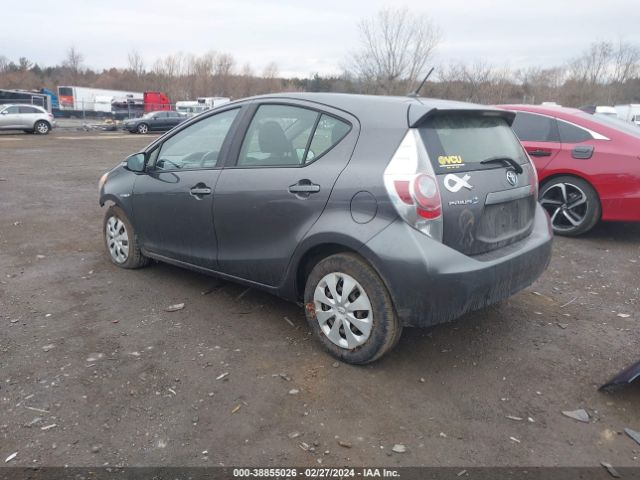 Photo 2 VIN: JTDKDTB36D1045031 - TOYOTA PRIUS C 