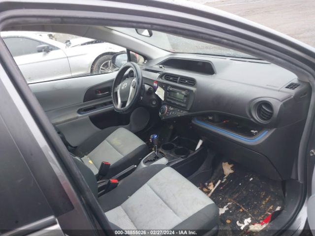 Photo 4 VIN: JTDKDTB36D1045031 - TOYOTA PRIUS C 