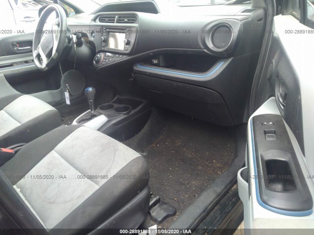 Photo 4 VIN: JTDKDTB36D1047121 - TOYOTA PRIUS C 