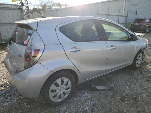 Photo 2 VIN: JTDKDTB36D1058569 - TOYOTA PRIUS 