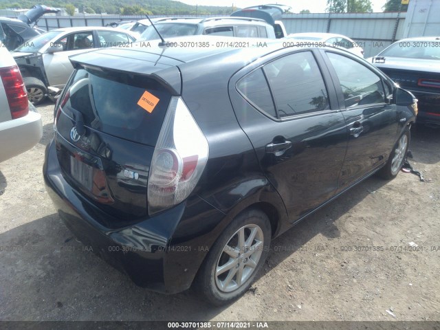 Photo 3 VIN: JTDKDTB36D1531080 - TOYOTA PRIUS C 