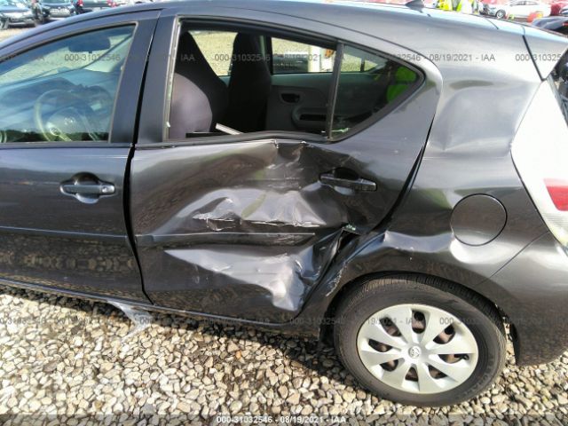 Photo 5 VIN: JTDKDTB36D1532939 - TOYOTA PRIUS C 