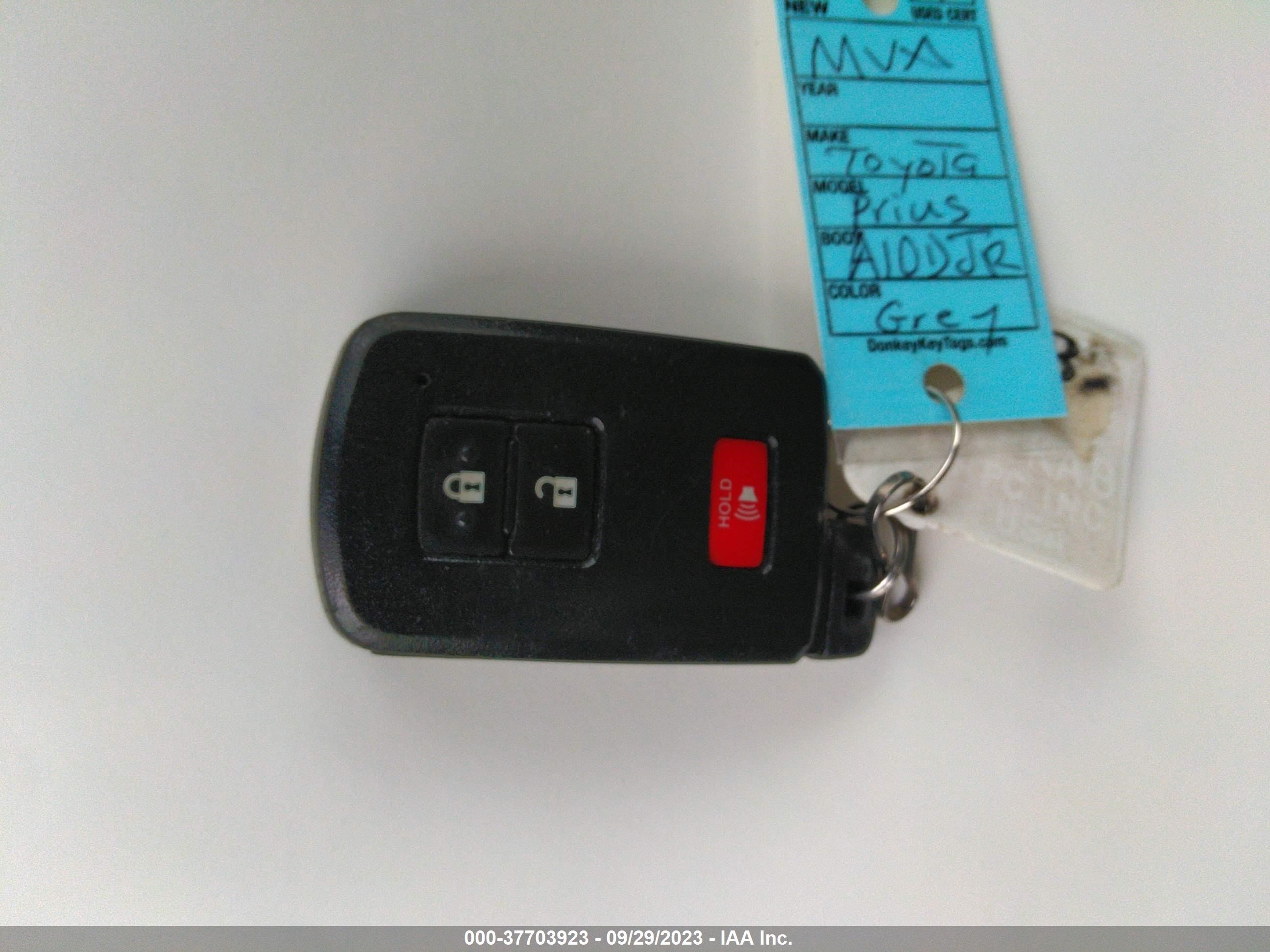 Photo 10 VIN: JTDKDTB36D1533217 - TOYOTA PRIUS 