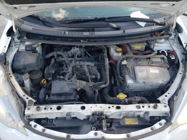 Photo 10 VIN: JTDKDTB36D1537705 - TOYOTA PRIUS 