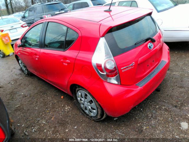 Photo 2 VIN: JTDKDTB36D1545156 - TOYOTA PRIUS C 