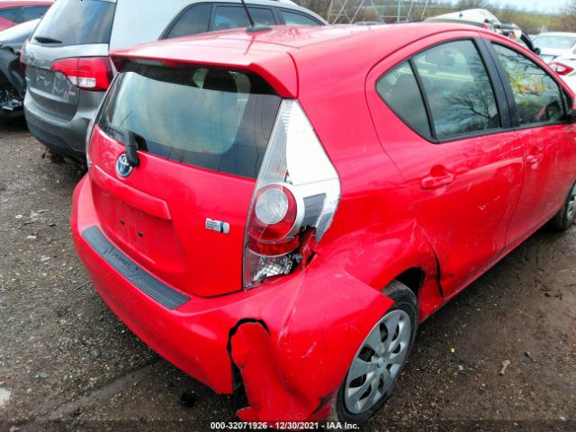 Photo 5 VIN: JTDKDTB36D1545156 - TOYOTA PRIUS C 