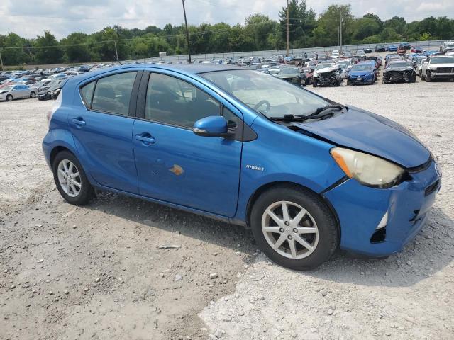 Photo 3 VIN: JTDKDTB36D1547747 - TOYOTA PRIUS C 