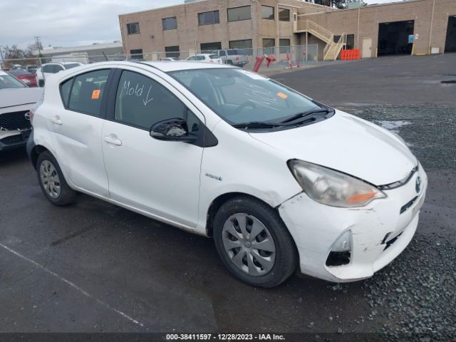 Photo 0 VIN: JTDKDTB36D1556822 - TOYOTA PRIUS C 