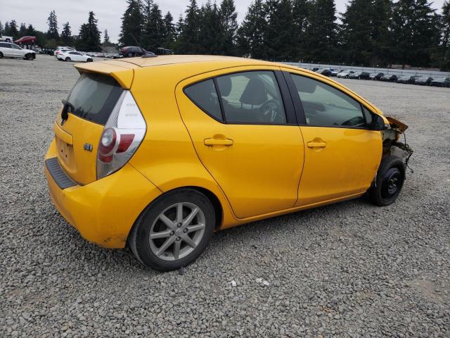 Photo 2 VIN: JTDKDTB36E1061313 - TOYOTA PRIUS C 