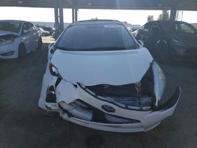 Photo 4 VIN: JTDKDTB36E1069251 - TOYOTA PRIUS C 