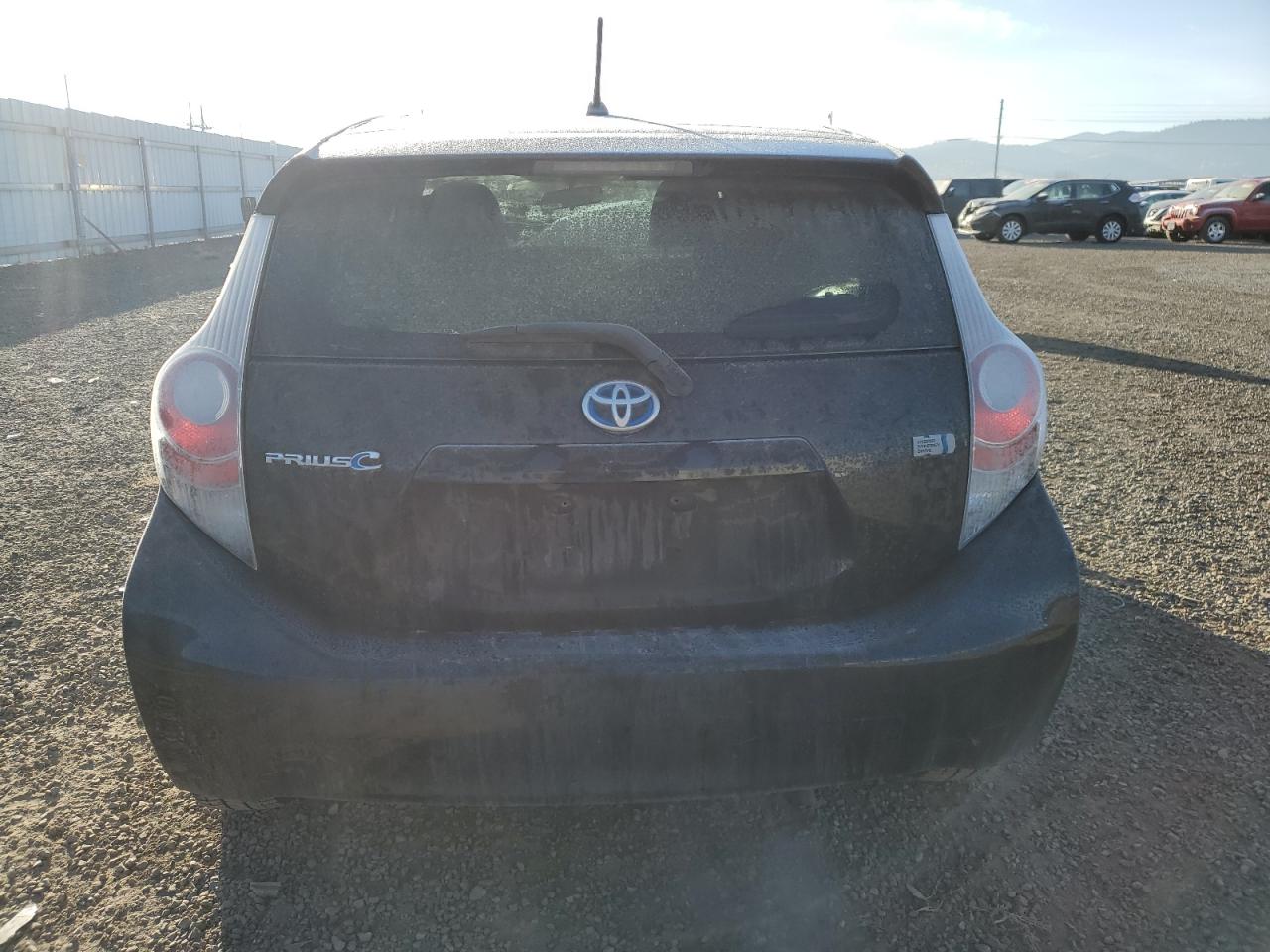 Photo 5 VIN: JTDKDTB36E1563206 - TOYOTA PRIUS 