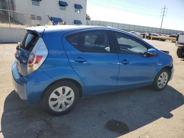 Photo 2 VIN: JTDKDTB36E1567630 - TOYOTA PRIUS C 