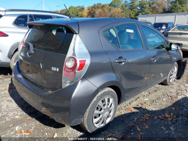 Photo 3 VIN: JTDKDTB36E1569457 - TOYOTA PRIUS C 