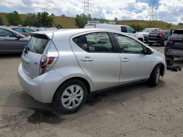 Photo 2 VIN: JTDKDTB36E1569667 - TOYOTA PRIUS C 