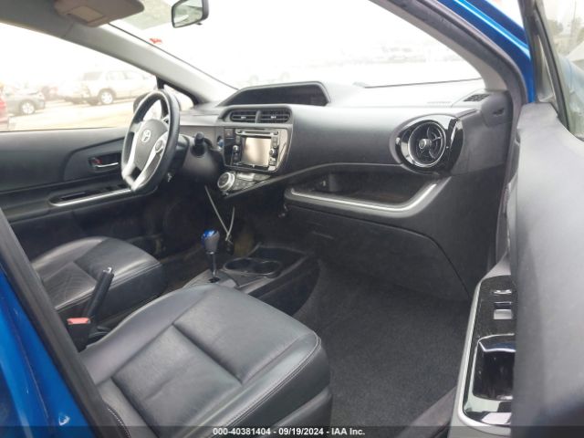 Photo 4 VIN: JTDKDTB36F1094216 - TOYOTA PRIUS C 