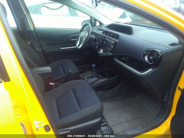 Photo 4 VIN: JTDKDTB36F1104386 - TOYOTA PRIUS C 