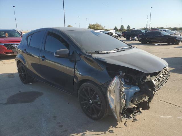 Photo 3 VIN: JTDKDTB36F1105005 - TOYOTA PRIUS C 