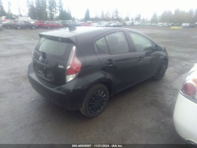 Photo 3 VIN: JTDKDTB36F1111337 - TOYOTA PRIUS C 