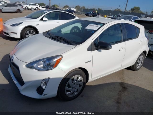 Photo 1 VIN: JTDKDTB36F1112648 - TOYOTA PRIUS C 