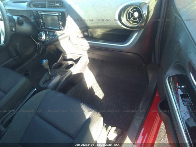 Photo 4 VIN: JTDKDTB36F1114304 - TOYOTA PRIUS C 