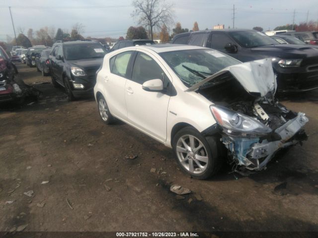 Photo 0 VIN: JTDKDTB36G1123036 - TOYOTA PRIUS C 