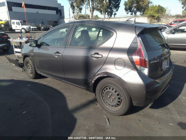 Photo 2 VIN: JTDKDTB36G1123456 - TOYOTA PRIUS C 