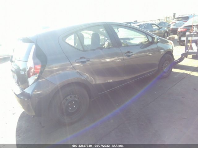 Photo 3 VIN: JTDKDTB36G1123456 - TOYOTA PRIUS C 