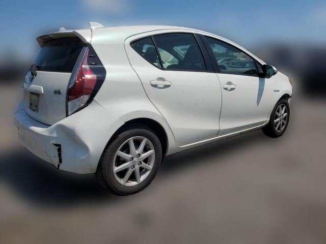 Photo 2 VIN: JTDKDTB36G1127989 - TOYOTA PRIUS 