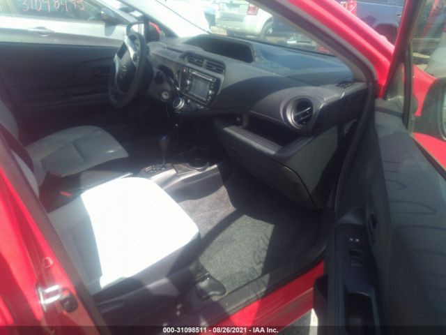 Photo 4 VIN: JTDKDTB36G1130732 - TOYOTA PRIUS C 