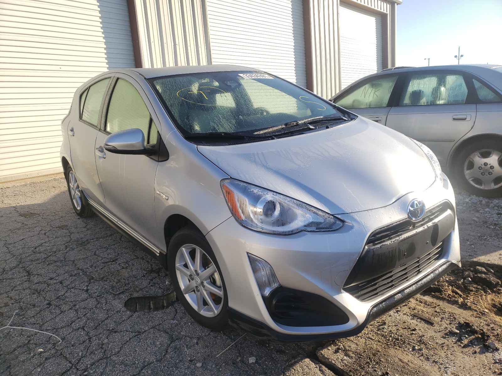 Photo 0 VIN: JTDKDTB36H1592855 - TOYOTA PRIUS C 