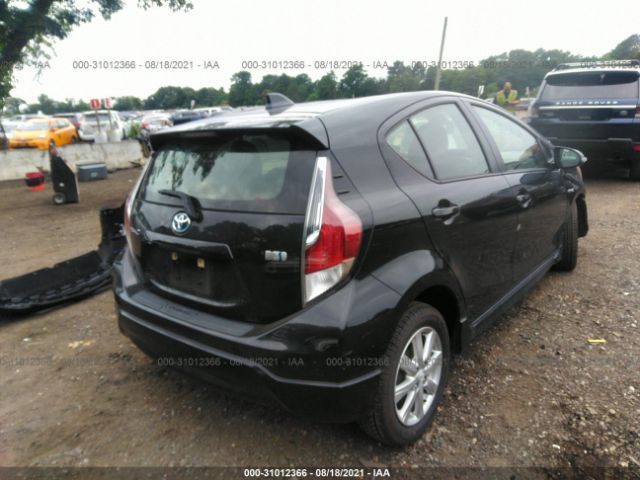 Photo 3 VIN: JTDKDTB36H1598803 - TOYOTA PRIUS C 