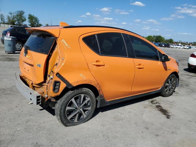 Photo 2 VIN: JTDKDTB36J1602418 - TOYOTA PRIUS C 