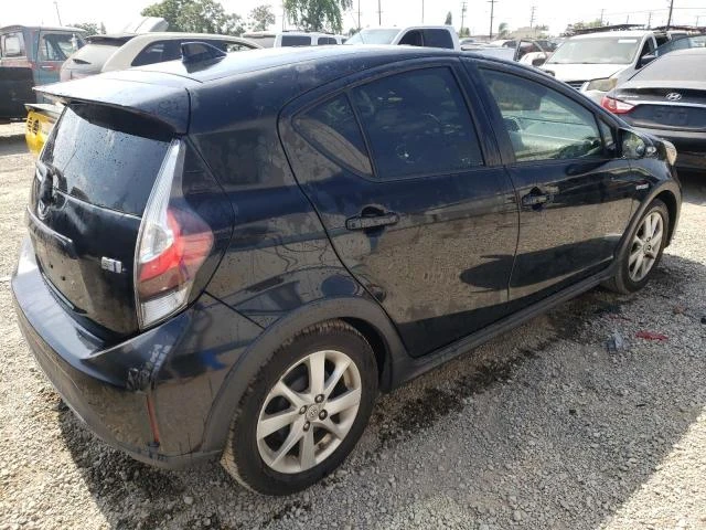 Photo 2 VIN: JTDKDTB36J1608557 - TOYOTA PRIUS C 