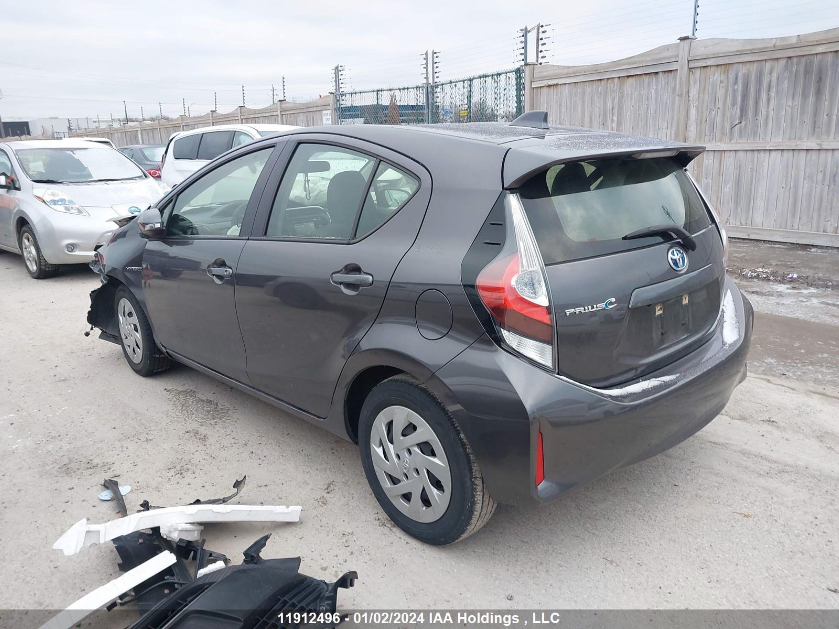 Photo 2 VIN: JTDKDTB36K1631855 - TOYOTA PRIUS 