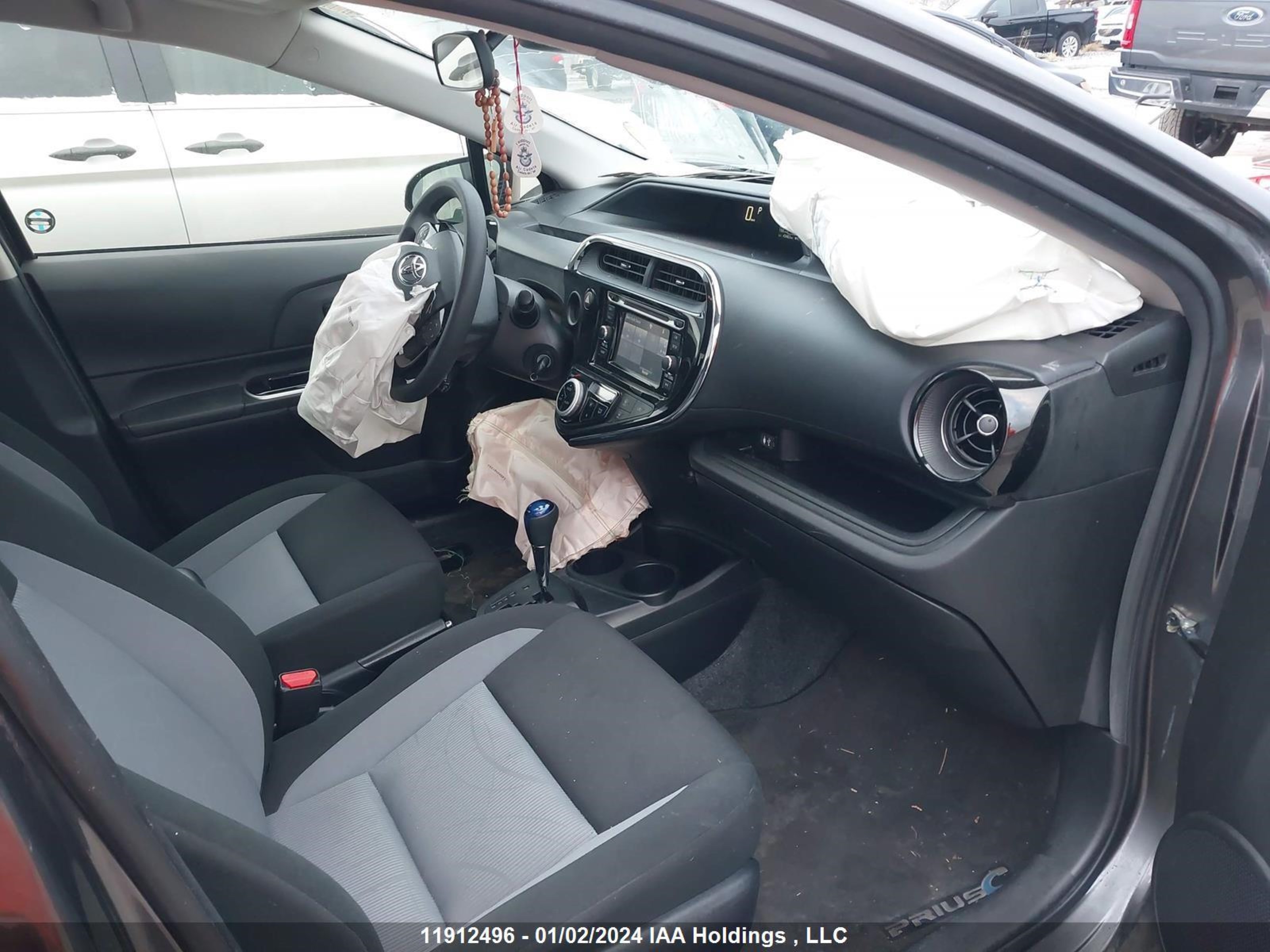 Photo 4 VIN: JTDKDTB36K1631855 - TOYOTA PRIUS 