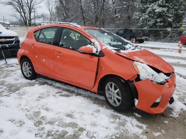 Photo 3 VIN: JTDKDTB37C1002834 - TOYOTA PRIUS C 