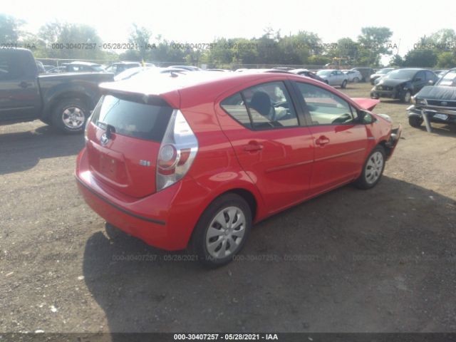 Photo 3 VIN: JTDKDTB37C1004700 - TOYOTA PRIUS C 