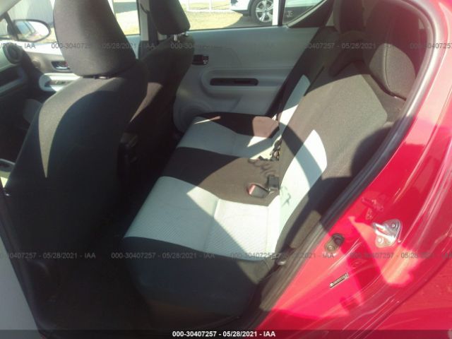 Photo 7 VIN: JTDKDTB37C1004700 - TOYOTA PRIUS C 