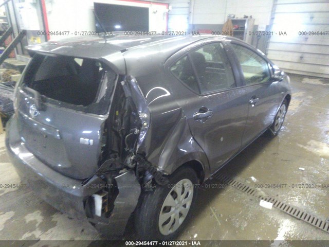 Photo 3 VIN: JTDKDTB37C1007127 - TOYOTA PRIUS C 