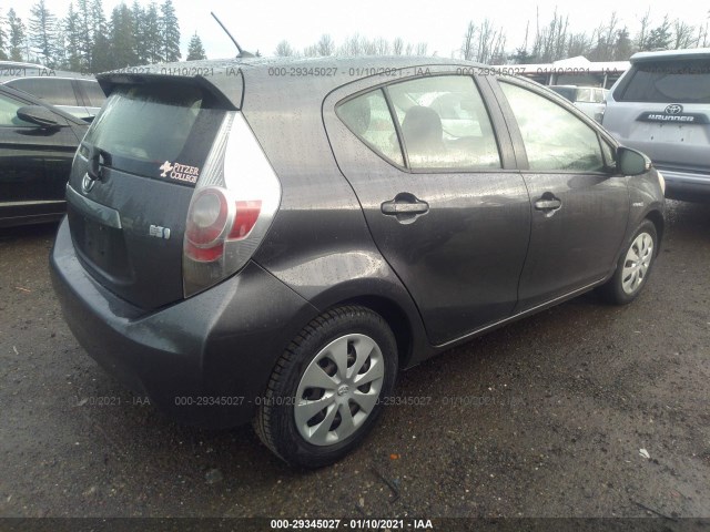 Photo 3 VIN: JTDKDTB37C1023604 - TOYOTA PRIUS C 