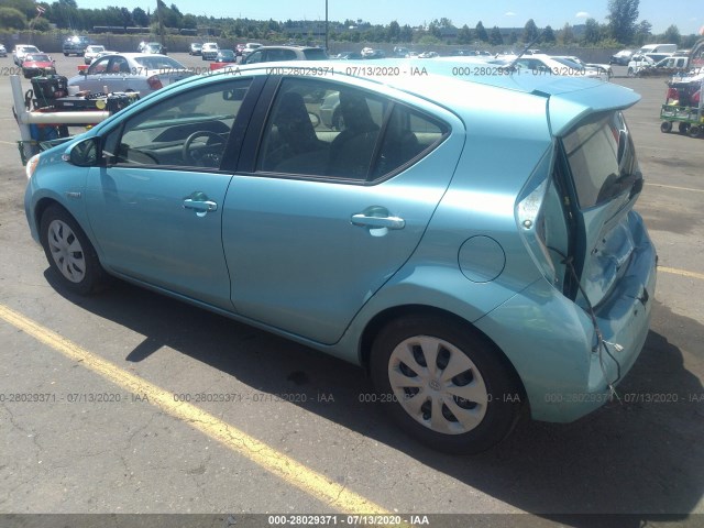 Photo 2 VIN: JTDKDTB37C1024848 - TOYOTA PRIUS C 