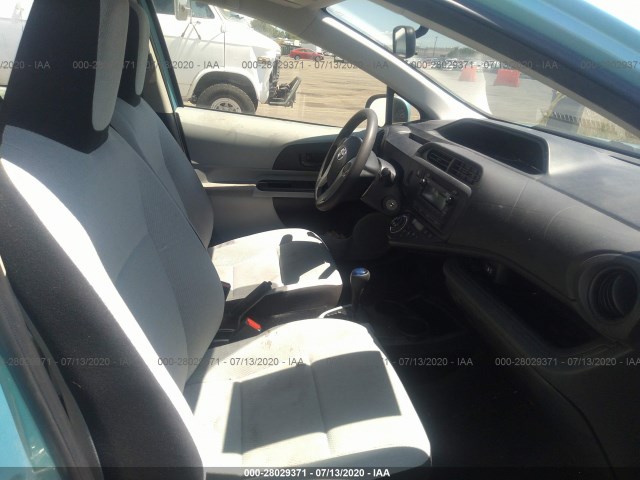 Photo 4 VIN: JTDKDTB37C1024848 - TOYOTA PRIUS C 