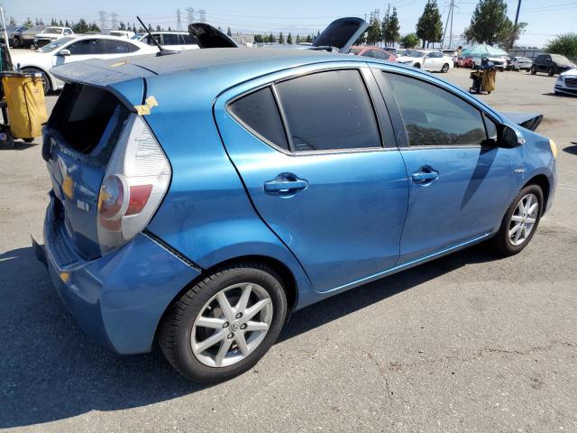 Photo 2 VIN: JTDKDTB37C1025272 - TOYOTA PRIUS C 