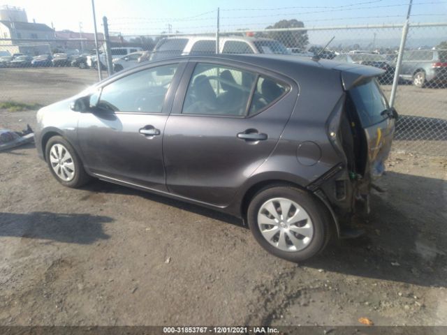 Photo 2 VIN: JTDKDTB37C1503139 - TOYOTA PRIUS C 