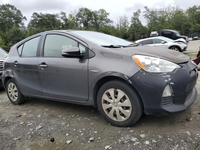 Photo 3 VIN: JTDKDTB37C1510494 - TOYOTA PRIUS C 