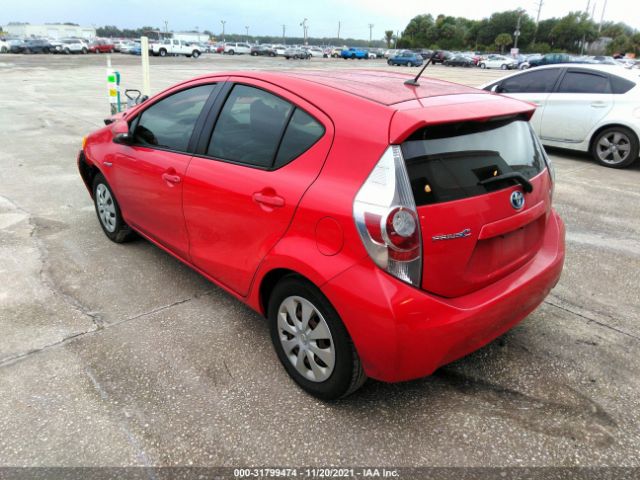 Photo 2 VIN: JTDKDTB37C1516683 - TOYOTA PRIUS C 