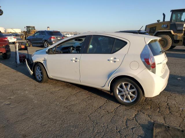 Photo 1 VIN: JTDKDTB37C1520037 - TOYOTA PRIUS C 