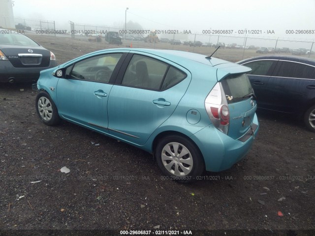 Photo 2 VIN: JTDKDTB37D1041005 - TOYOTA PRIUS C 